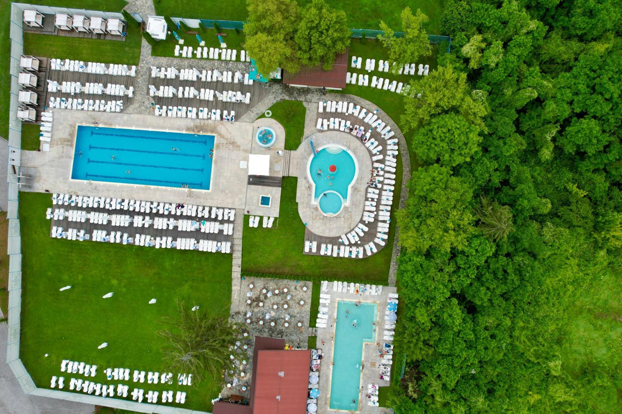 7 Lakes camping Sapareva Banya Bagian luar foto